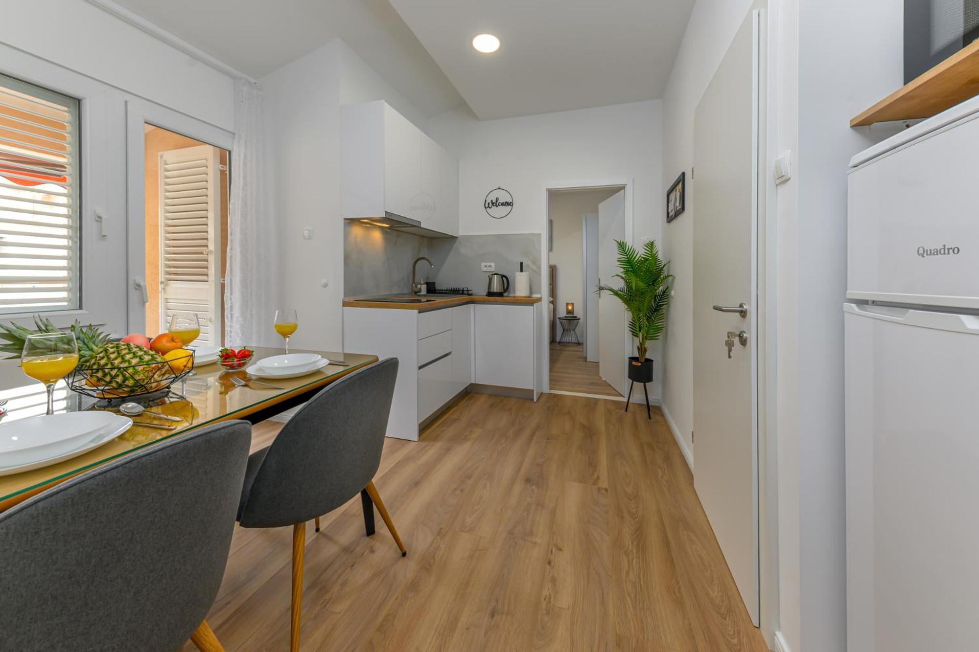 Apartmani Rita Baška Voda Eksteriør billede