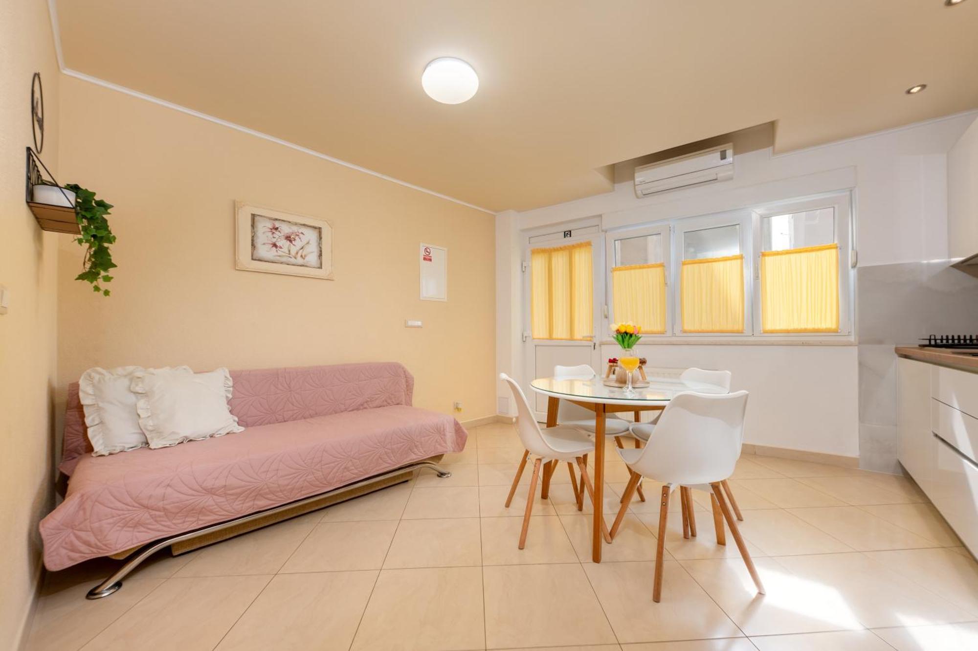 Apartmani Rita Baška Voda Eksteriør billede