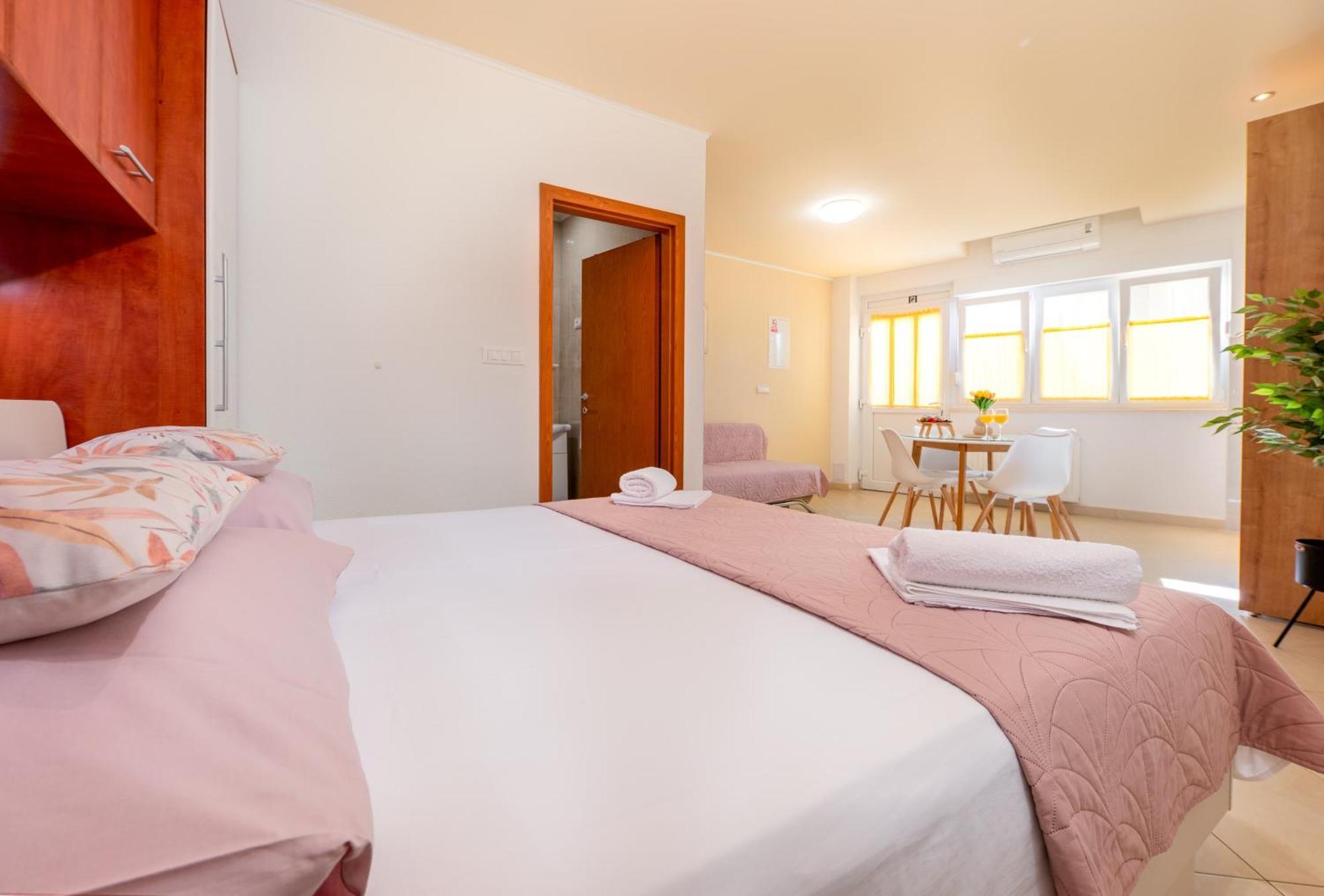 Apartmani Rita Baška Voda Eksteriør billede